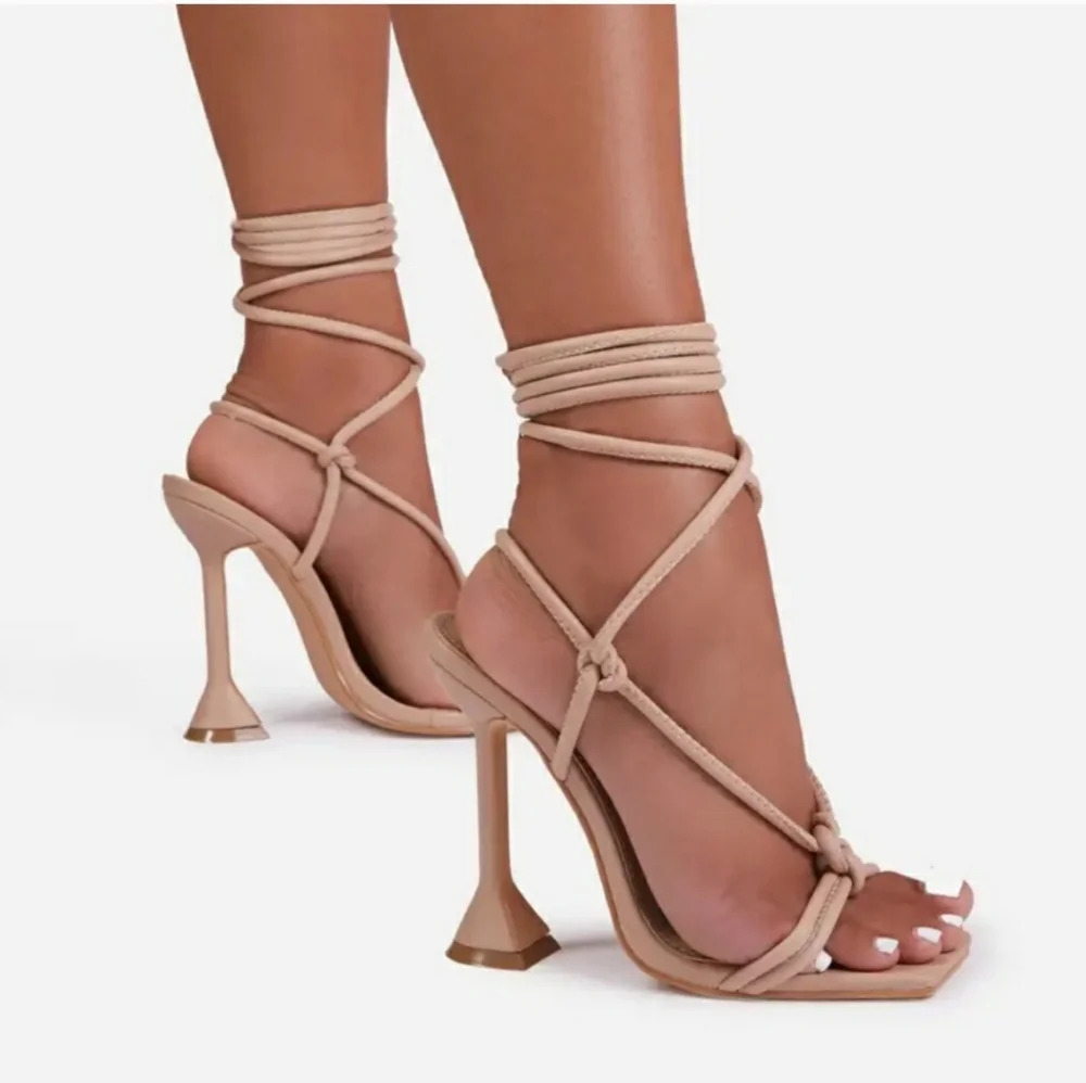 EGO NWT 11 Beige Nude Strappy Tie Up Stiletto Cake Stand Heels Sandals Fiat Shoe
